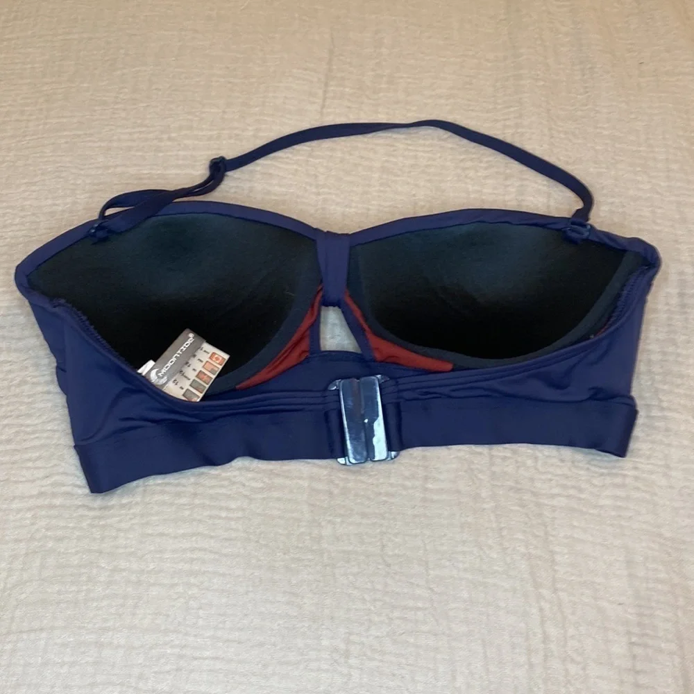 MOONTIDE NAVY SWIM TOP . Size M